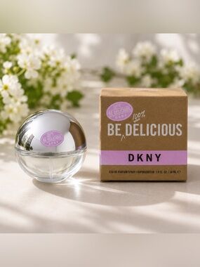 DKNY Be Delicious Eau de Parfum — with Box